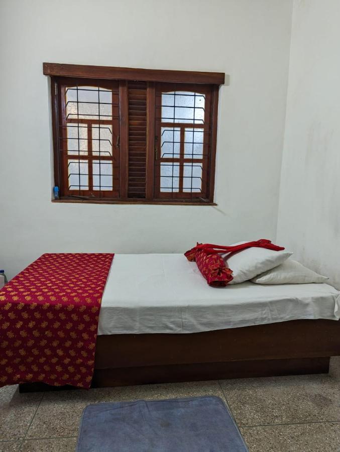 Shiranthi Guest House ราจากิริยา ภายนอก รูปภาพ