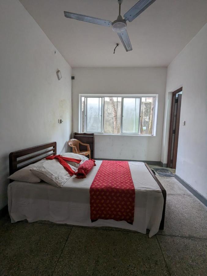 Shiranthi Guest House ราจากิริยา ภายนอก รูปภาพ